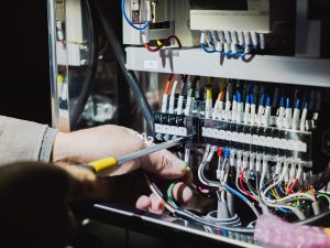 電気配線接続工事